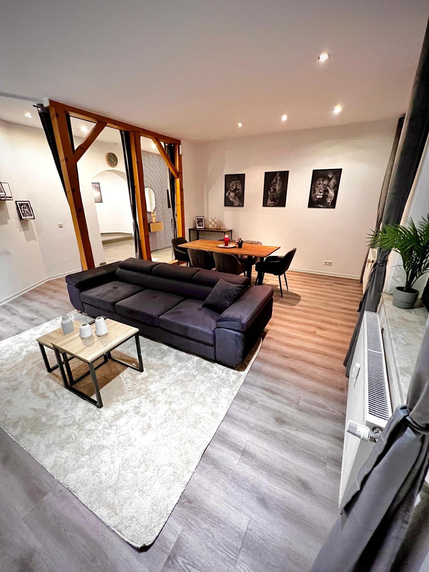 Apartment Modern *